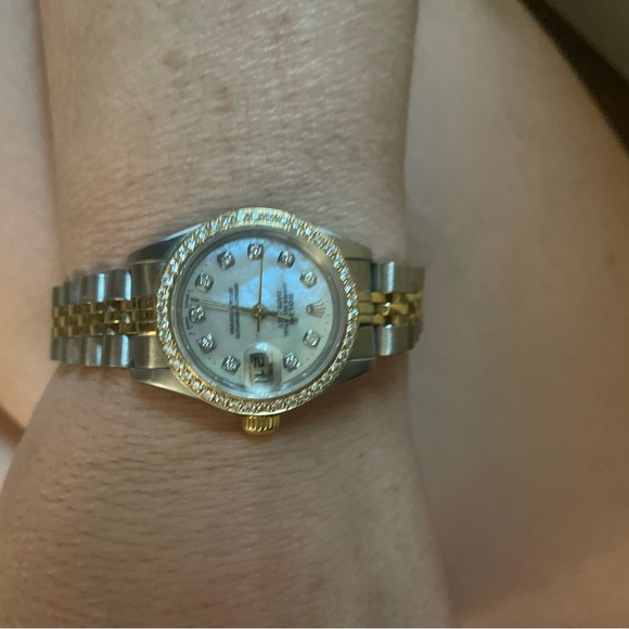 Women’s Datejust Rolex - Picture 4 of 10